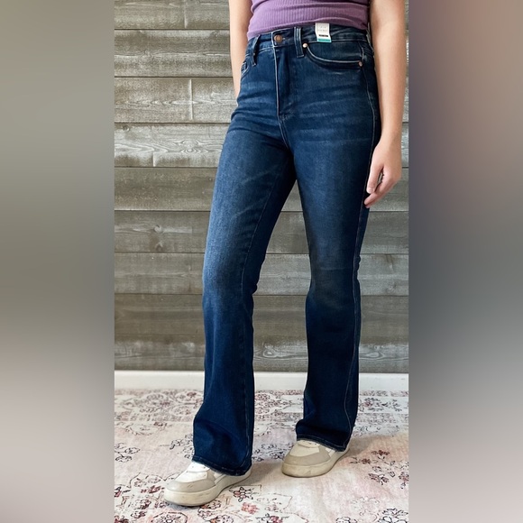 Judy blue bootcut jeans - never worn, washed once, no tags - Picture 4 of 14
